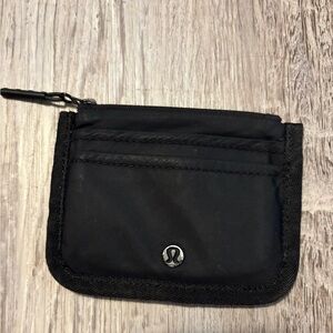 lululemon athletica Black Small Zipper Card Wallet